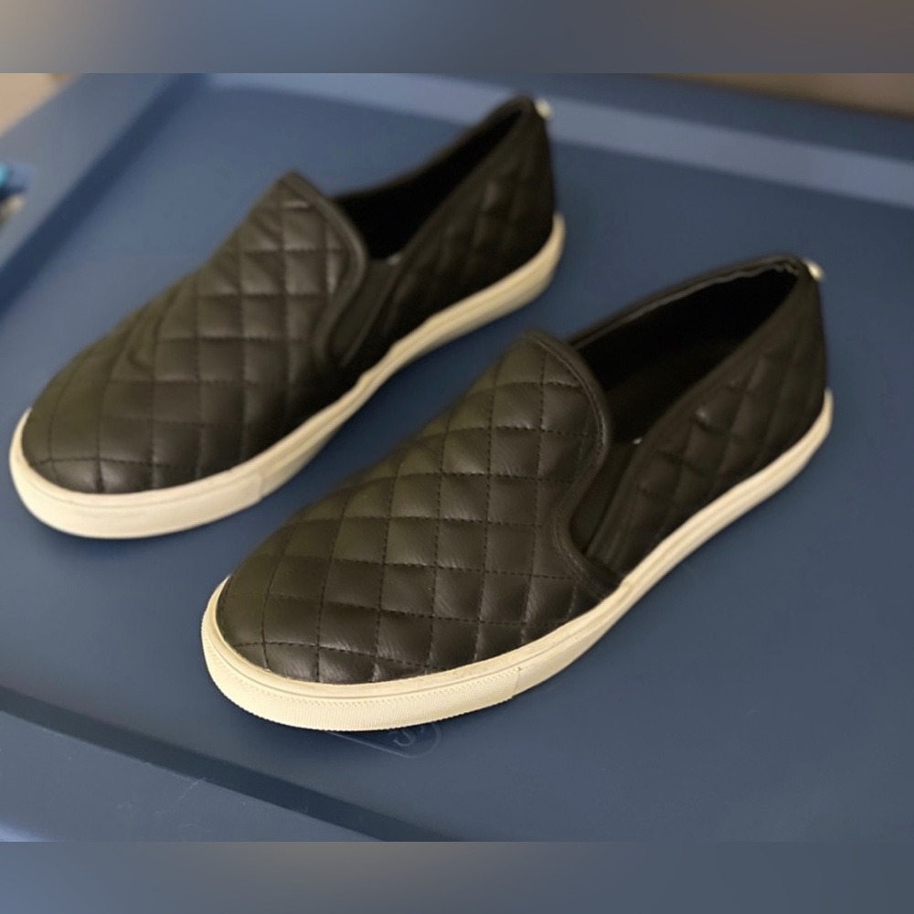 STEVE MADDEN ECENTRCQ SLIP ON SNEAKERS BLACK